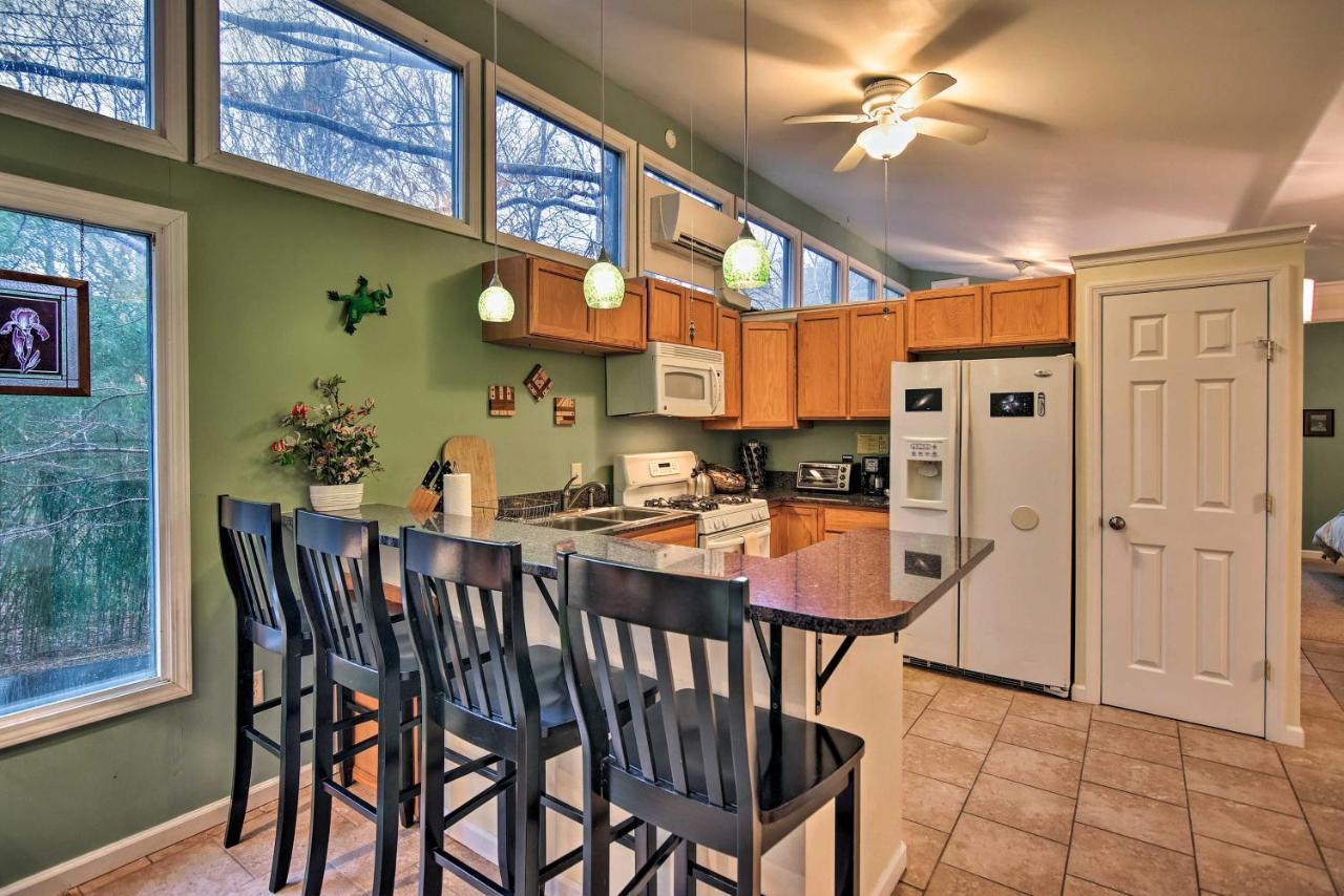 Appalachian Mountain Retreat 6 Mi To Asheville! Luaran gambar